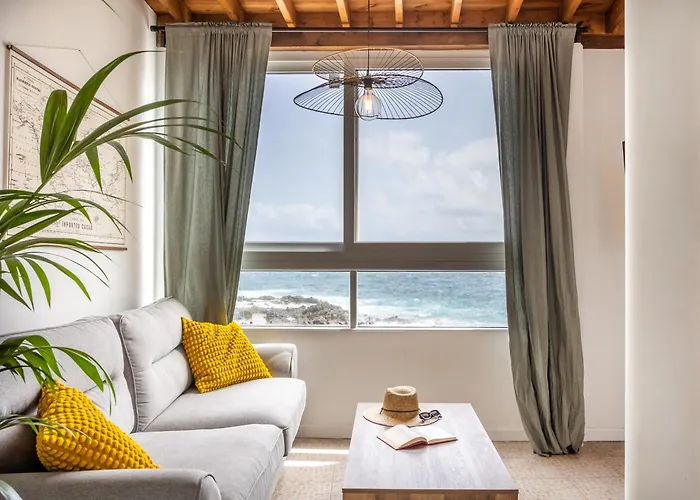 Calima De Jover لا لاغونا